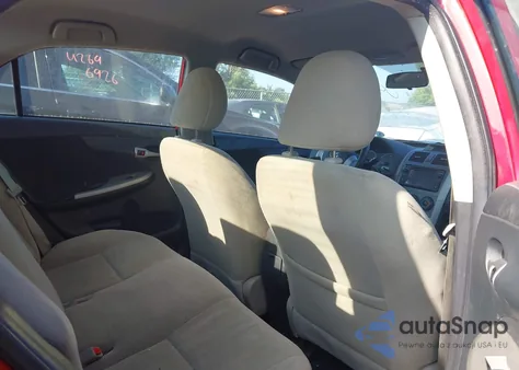 2013 Toyota Corolla Le z USA, uszkodzony, nr VIN 5YFBU4EE9DP096070